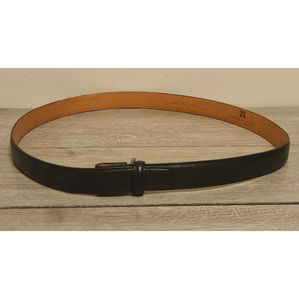 Trafalgar Mens Italian Calfskin Leather Belt Black Size 34 85 1101TF66-001